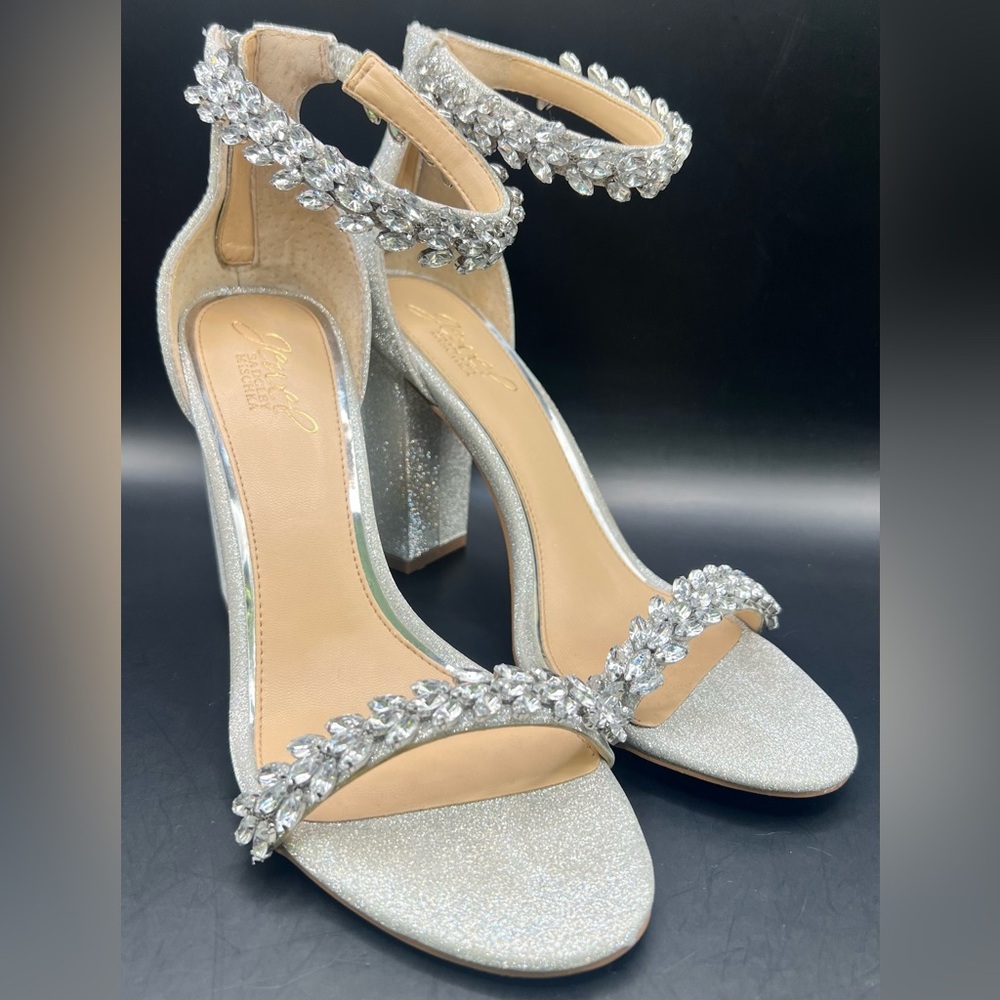Badgley Mischka Silver Embellished Heels-‎ Jewel, Size:8, Heel discoloration
